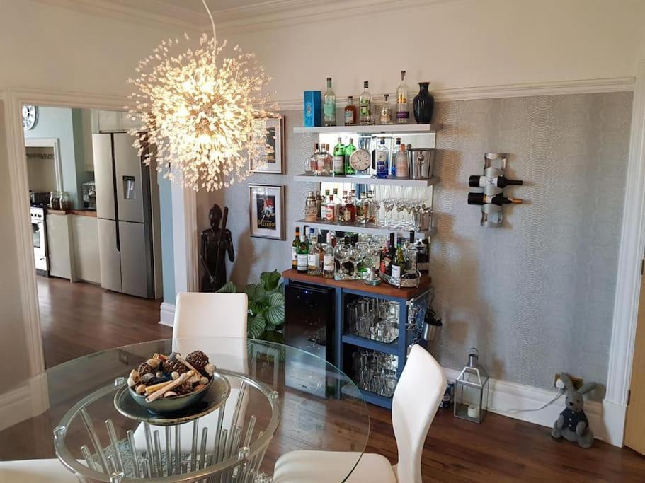 Lytham Luxury Villa Литам Сент Аннс Екстериор снимка
