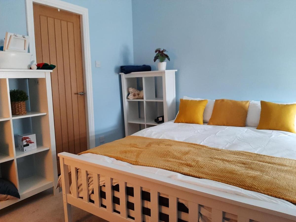 Lytham Luxury Villa Литам Сент Аннс Екстериор снимка